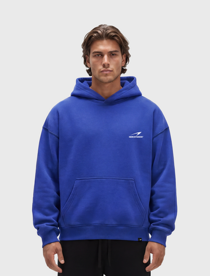 HERCSTUDIOS Hoodie - Klein Blue model front
