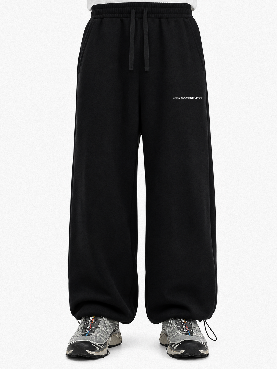 HERCXLES 2026: Studios Bungee Cord Sweatpants - Black model wearing