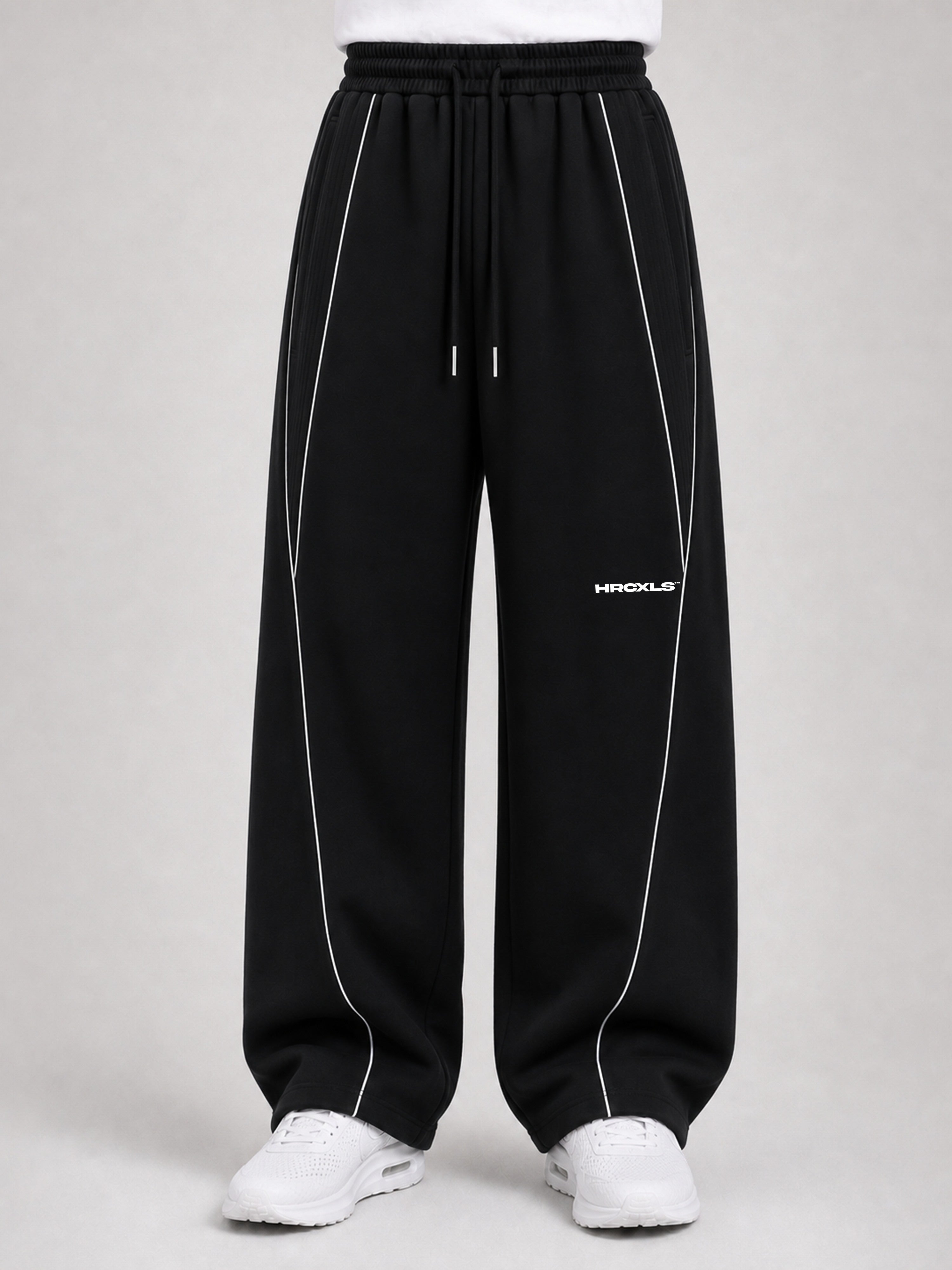 HCX feature detail: Reflective Straight-Leg Sweatpants - hcx gallery reflective sweatpants black